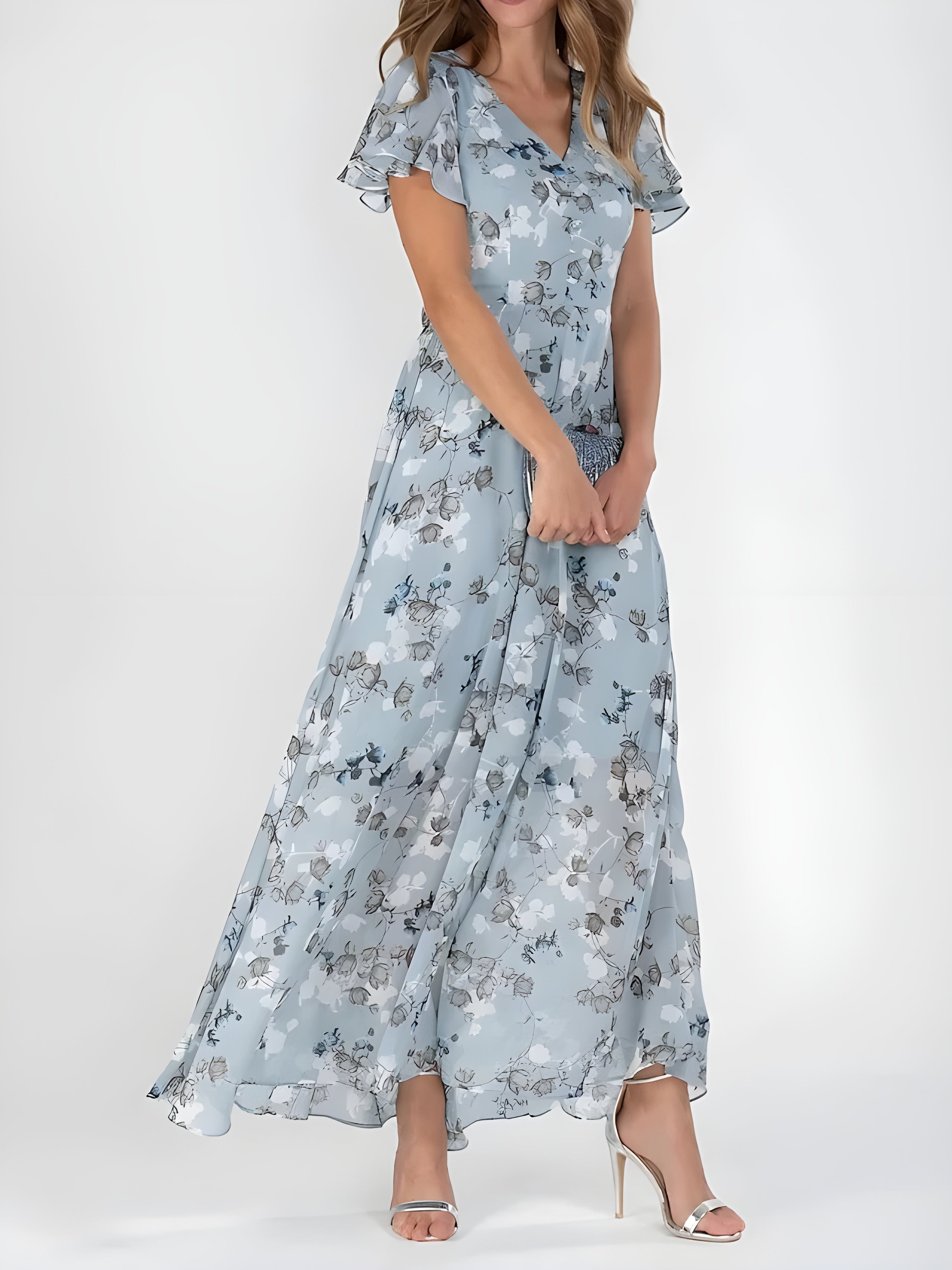 Women's Luxurious Maxi Dress with a Flattering Fit