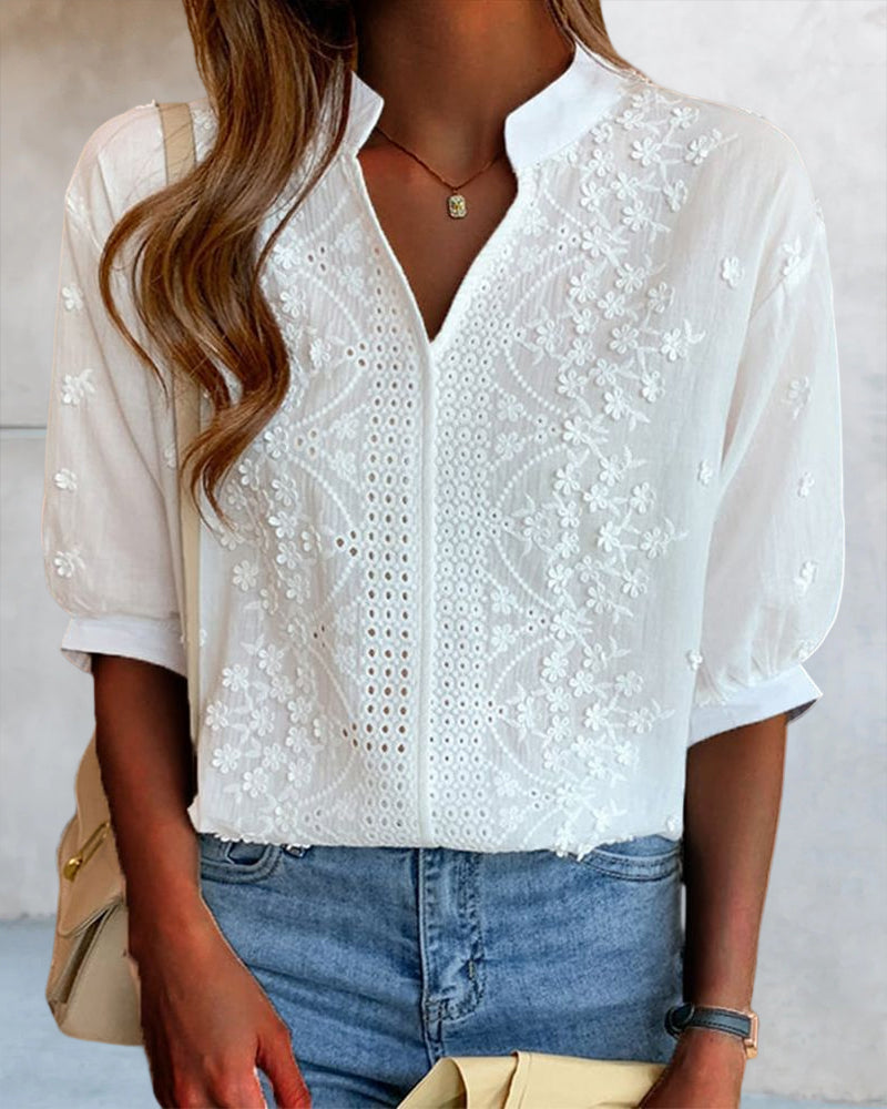 Women's Feminine Flair Blouse