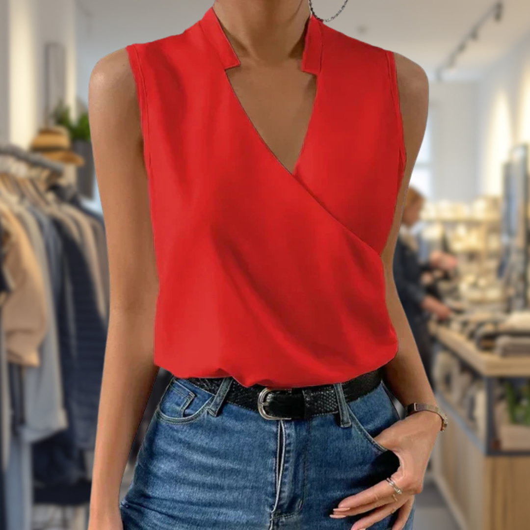 Women's Timeless Elegant T-Shirt