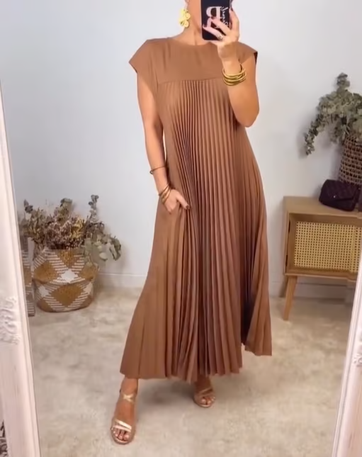 Women's Timeless Everyday Dress