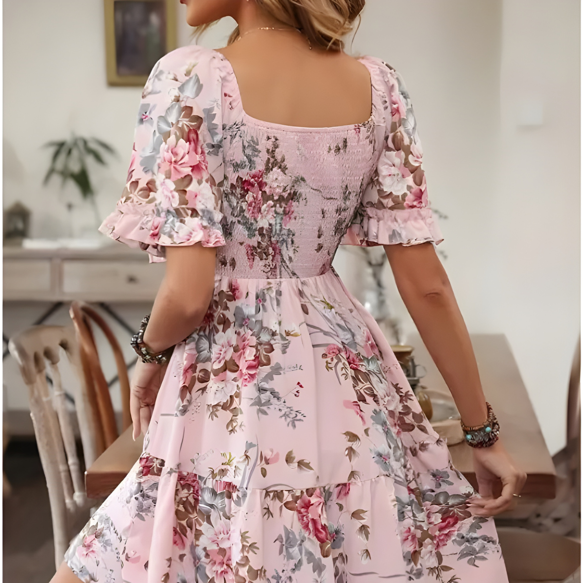 Women's Luxurious Maxi Dress with a Flattering Fit