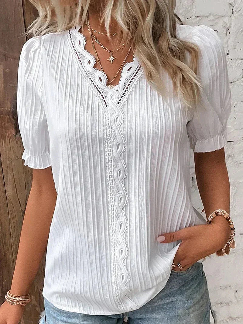 Women's Charming Blouse with Elegant Details