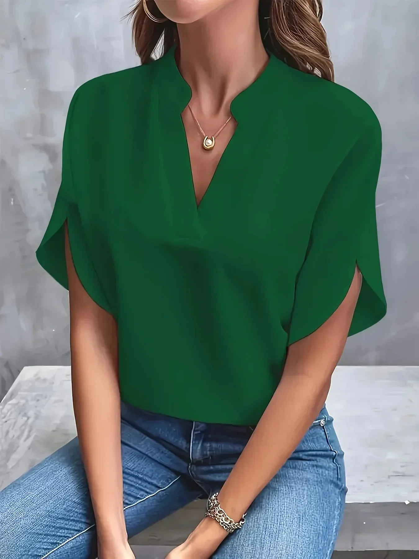 Women's Modern Elegant Blouse
