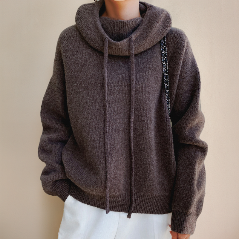 Women's Elegant Merino-Wool Turtleneck Sweater