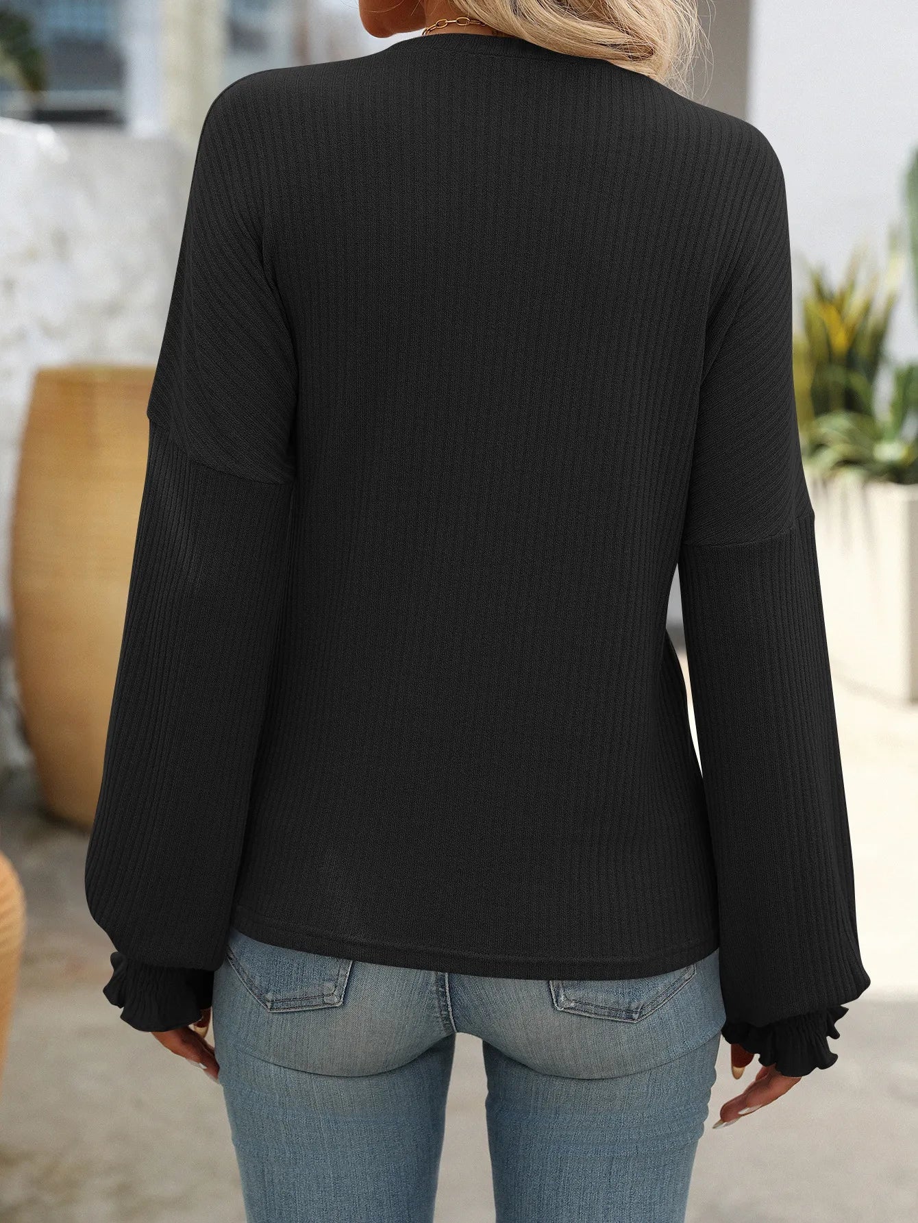 Women's Soft Knit Sweater – Black